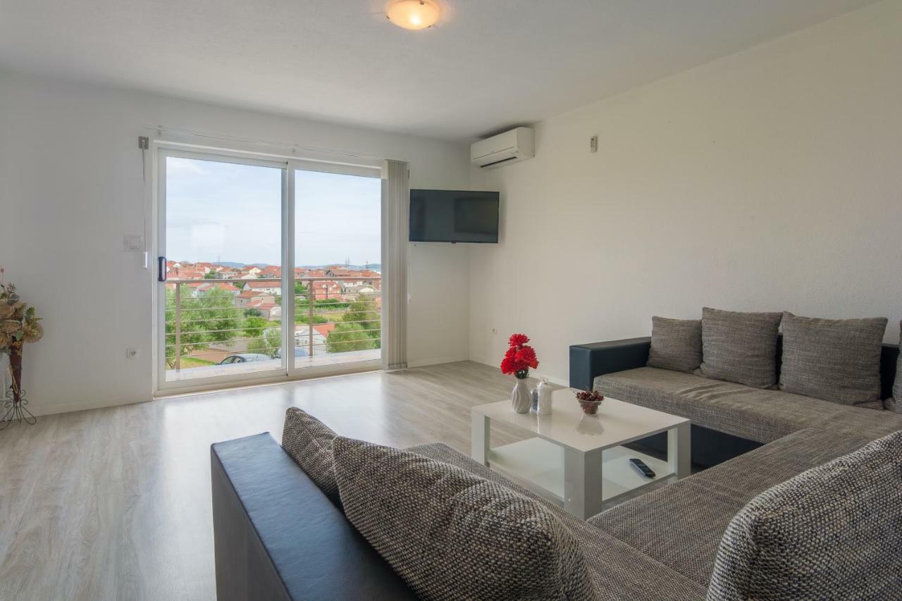 Apartment Kozina Zadar Exterior foto