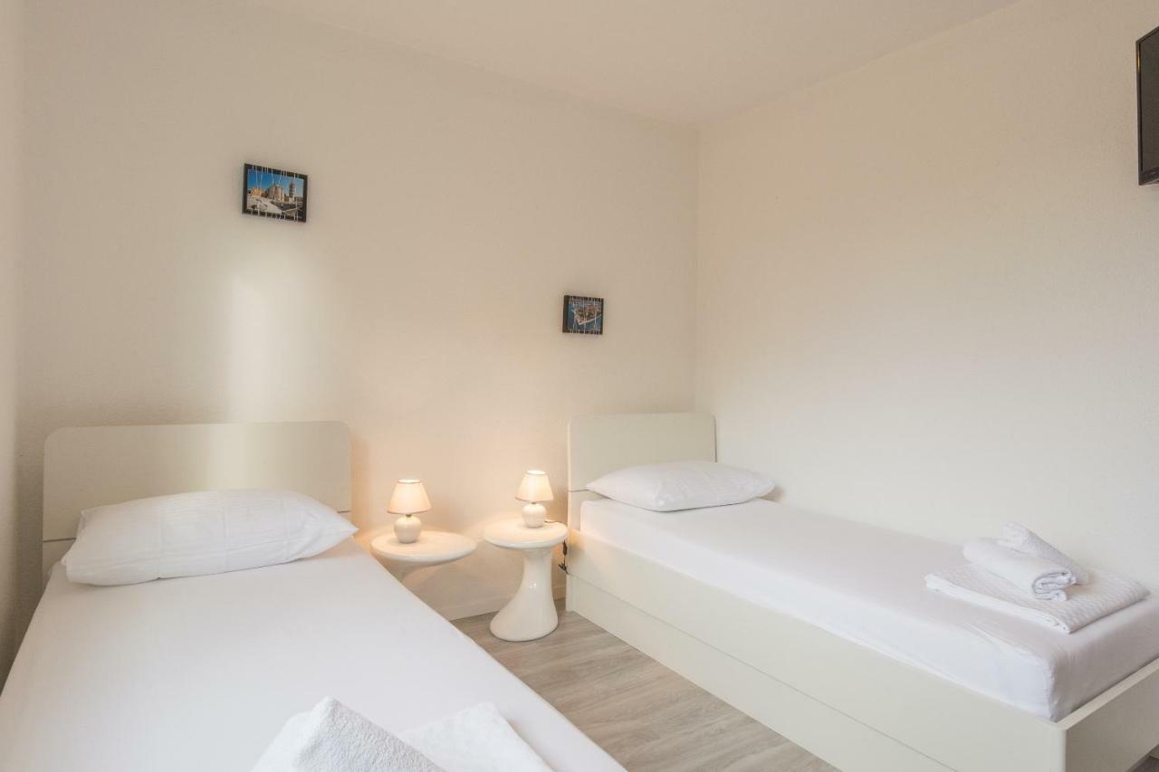 Apartment Kozina Zadar Exterior foto